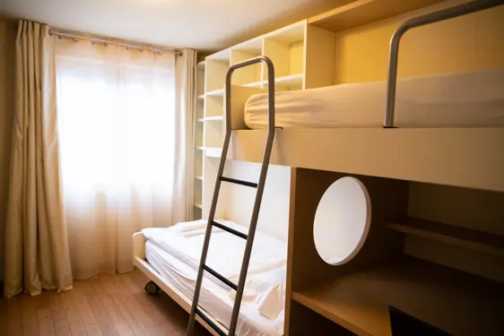 Chesa Seraina Luxury Apartments Engadine DSC5808 Room Amber