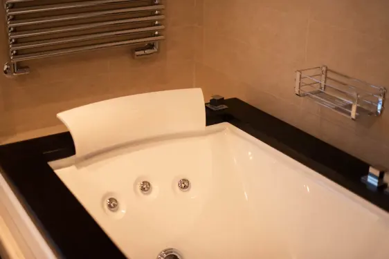 Chesa Seraina Luxury Apartments Engadine DSC8264 Caramel